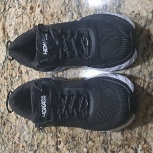 Hoka  Bondi 7 Color Black Size 9.5 D US
